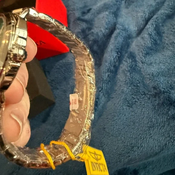 BRAND NEW!! Invicta Turquoise Dial with Silver Bracelet Watch - Picture 5 of 12